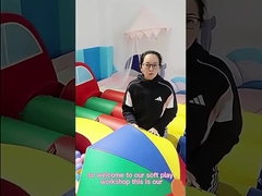 ขาว Soft Play อุปกรณ์ภายในฟาร์ม บ้านกระโดด บ้านเด็ก และรั้ว