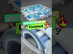 อุปกรณ์เล่นอ่อนที่กําหนดเอง สีขาวและสีฟ้า