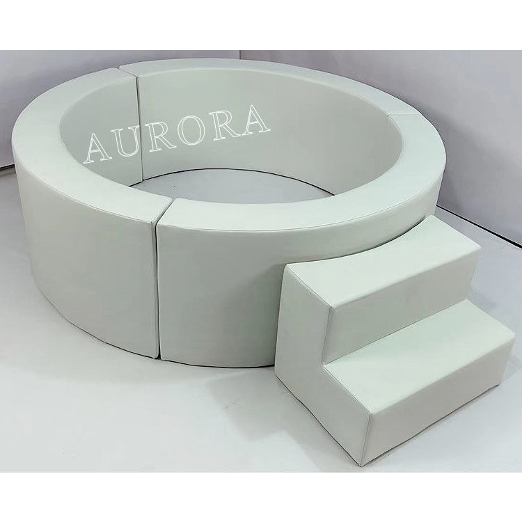 Non Fade Kids อุปกรณ์สนามเด็กในบ้าน สีขาว บ้านกระโดด Merry Go Round Soft Play