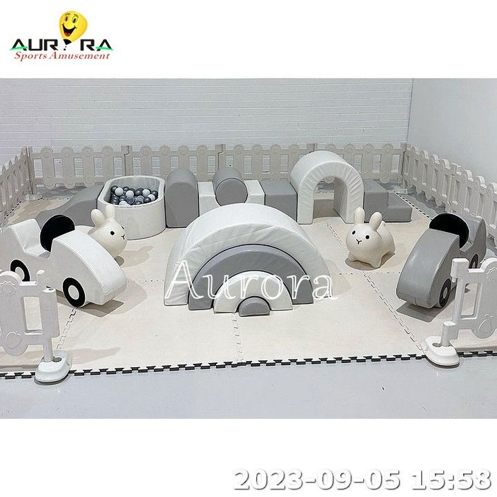 สีขาว อุปกรณ์เล่น Soft Set Package สีเฉลี่ย อุปกรณ์อ่อน โฟมบล็อคเด็ก