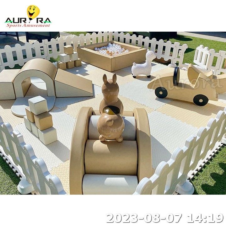 Soft Play Indoor Soft Play Equipment For Sale สีขาว พร้อมบ้านกระโดดแบบอัดอัด