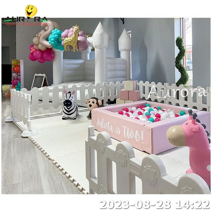 ชุดอุปกรณ์เล่นอ่อนแบบอัดลม สีเฉลี่ย สีชมพูเด็ก
